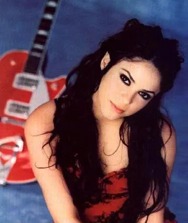 Shakiru bude na turné sprevádzať Wyclef Jean